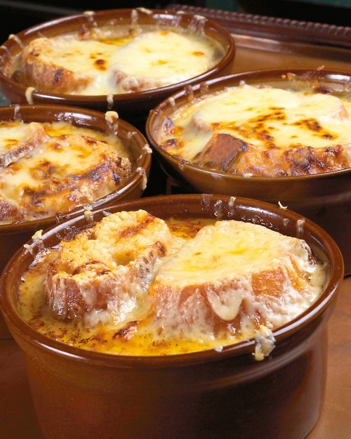 Traditional-french-onion-soup