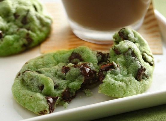 Grinch-cookies-mint-chocolate-chip